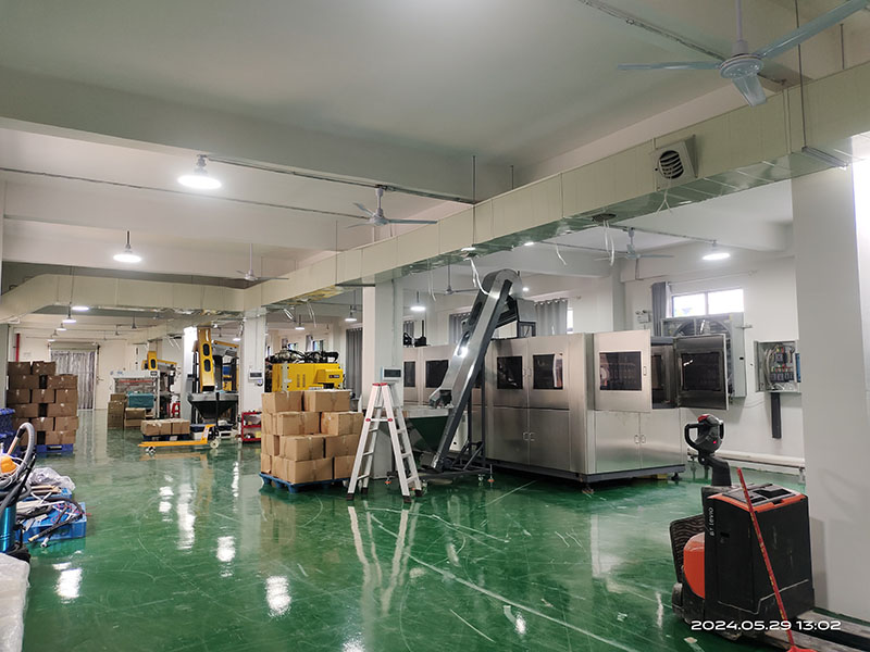 快速节能解决车间闷热异味重的方案